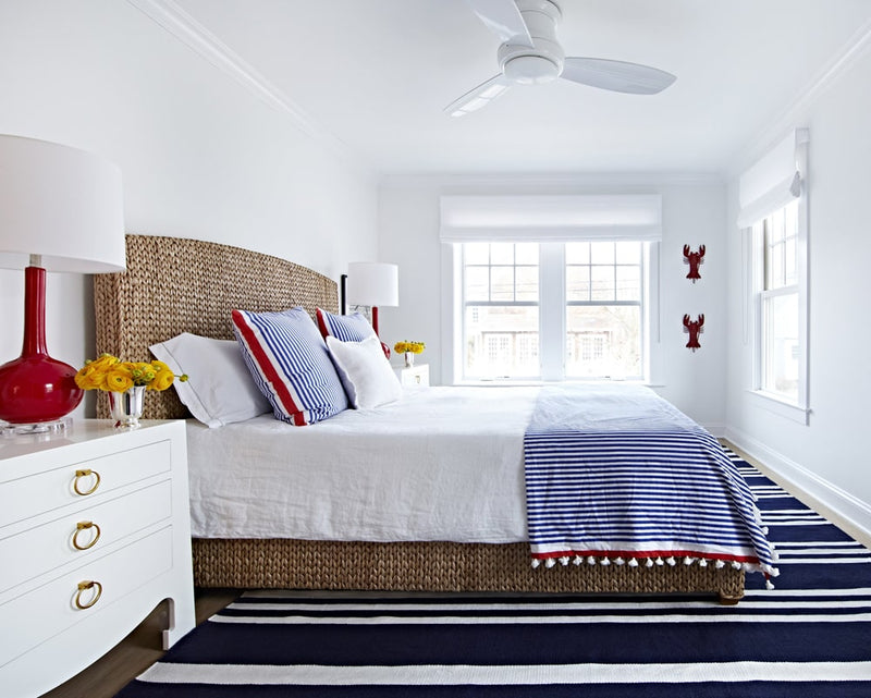 Nautical decor living room