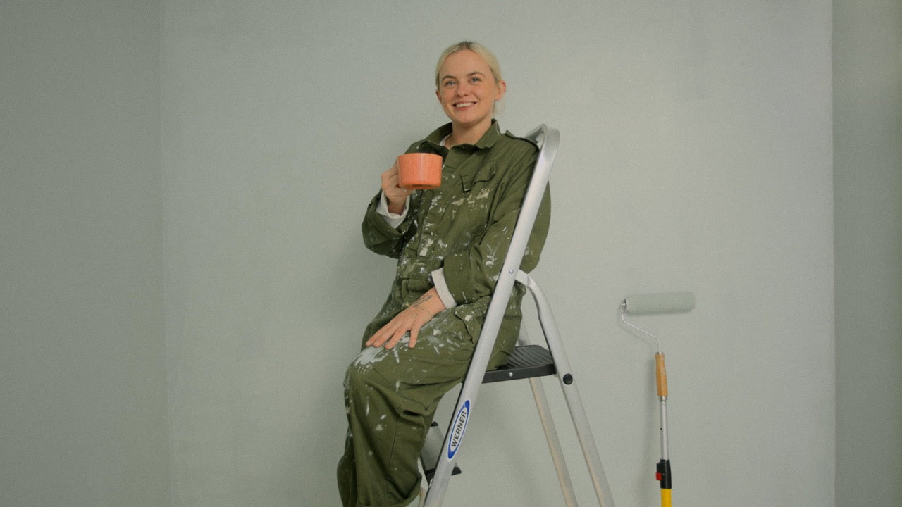 Decorator with finished room painting