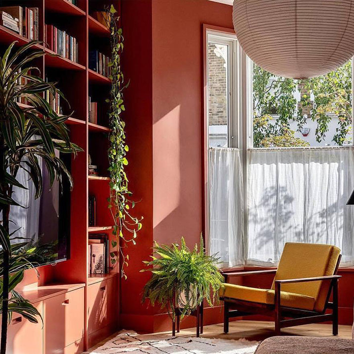Living room in red 03